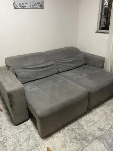 Sofá 3 lugares reclinável e extensível