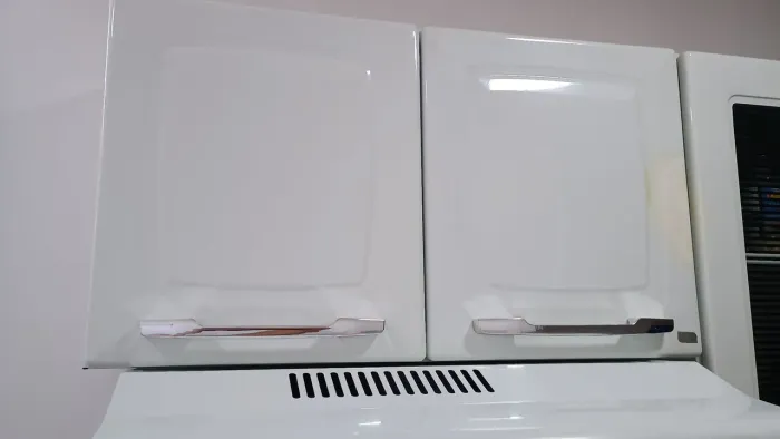 Vendo um armário de cozinha Itatiaia diamante duas portas + um balcão Itatiaia diamante