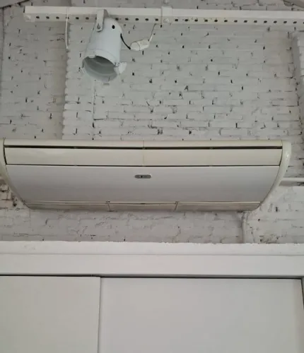 Ar Condicionado Split Teto CARRIER 48.000 BTUs 220V