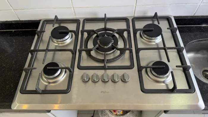 Fogão Cooktop Philco 5 bocas Tripla Chama PCT05ITC Inox Bivolt