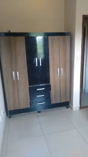 alugo quarto próximo hospital universitário