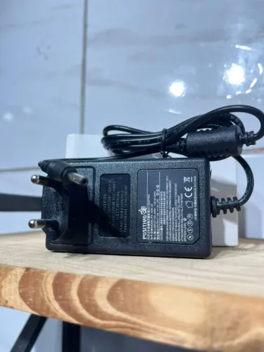 Carregador para Notebook positivo 5V