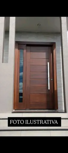 Porta de madeira