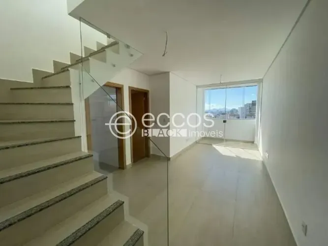Cobertura à venda, 3 quartos, 1 suíte, 4 vagas, Nova Suíssa - Belo Horizonte/MG