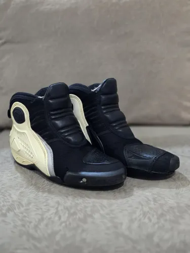 Bota Dainese Dyno Zerada