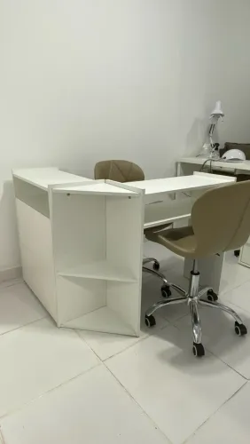 Mesa de manicure 