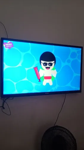 Tv CCE 42 Polegadas Perfeita (Não é Smart)