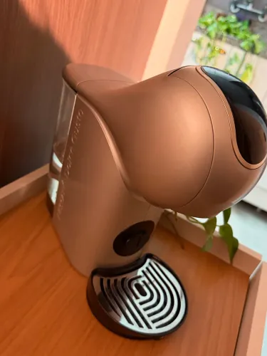 Cafeteira Nescafé Dolce Gusto Genio S Touch Prata 110V