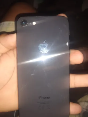 iPhone 8