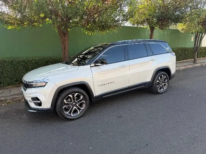Jeep Commander Limited T270 1.3 TB Flex AUT 2022
