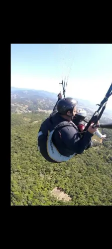 Voo duplo recreativo de parapente 450 com videos