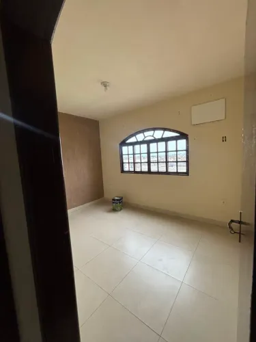 Alugo apartamento no centro de Campo Grande