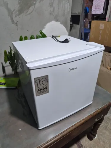Frigobar Midea 45l inverter