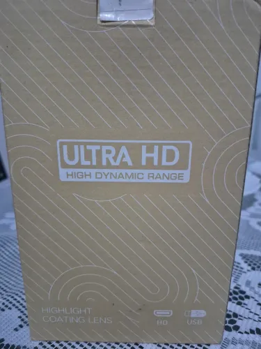 Projetor Multimídia LED Ultra HD com Entrada USB - Novo na Caixa