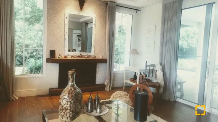 Casa em Condomínio em Cacupé