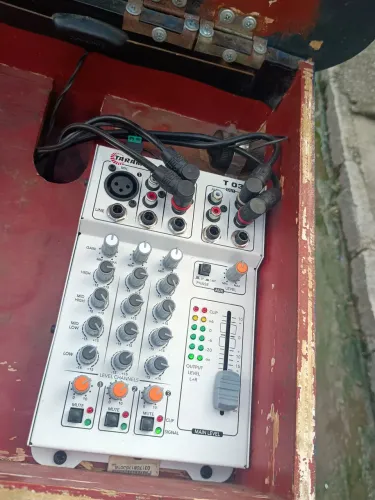 VENDO.BICICLETA DE PARA PROPAGANDA.COM TODOS OS EQUIPAMENTOS DE SOM NOVOS.