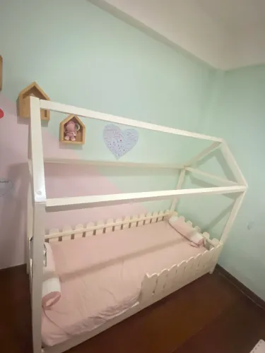 Cama montessori casinha