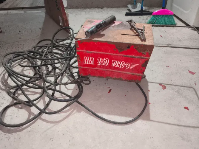 máquina de solda 