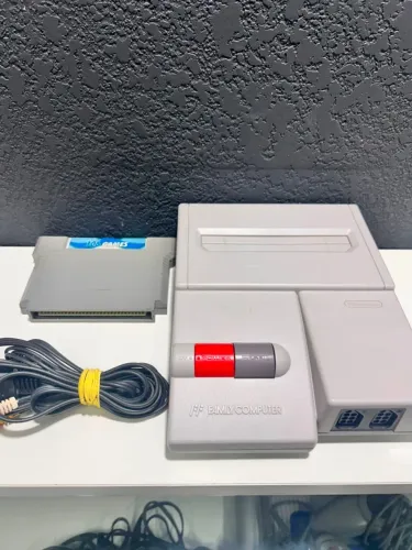 Family Computer (Famicom) Original + Cartucho 106 Jogos + Kit Completo