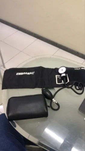 Aparelho de Medir Pressão Arterial Embramac Adulto com Bolsa Zíper