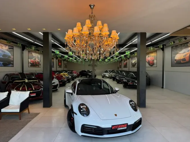 Porsche 911 Carrera 3.0 24V H6 PDK 2020
