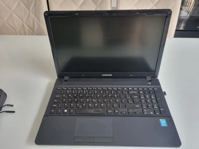 Notebook Samsung 15.6" | SSD 512GB | Intel i3 (excelente estado)