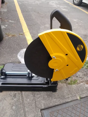 Vendo uma serra policorte 127v 2300w nova barato nunca foi usado está lacrado na caixa ?