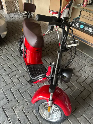 Vendo Scooter Elétrica x13 (APENAS 15KM RODADOS)