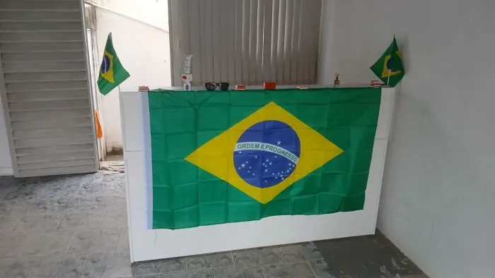 Bandeira do Brasil poliéster dupla face 1,50 x 0,90