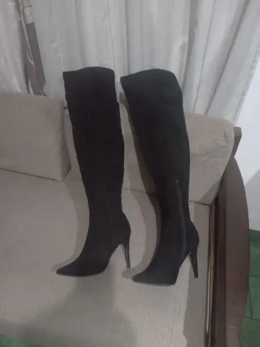 Bota da Inglaterra longa até os joelhos camurça