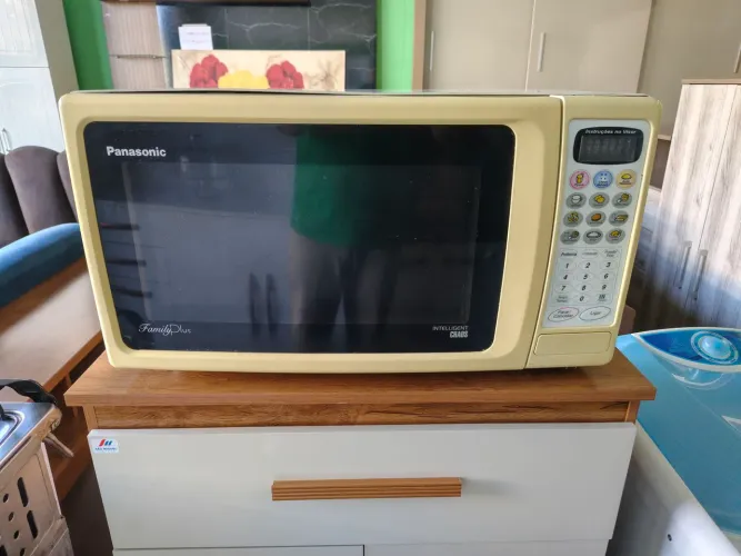 Vendo microondas Panasonic grande