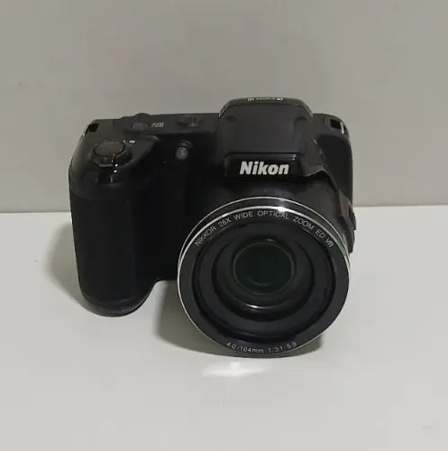 Máquina fotográfica Nikon L810