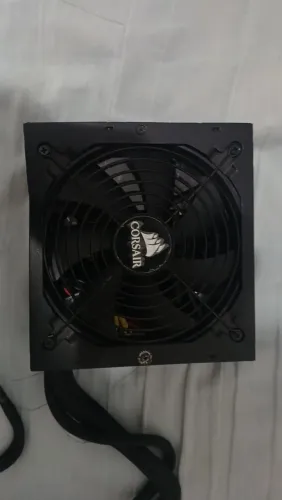 Fonte Corsair CX750M (750w)