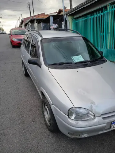 Chevrolet Corsa Wagon GLS 1.6 16V MPFI 4P 1999