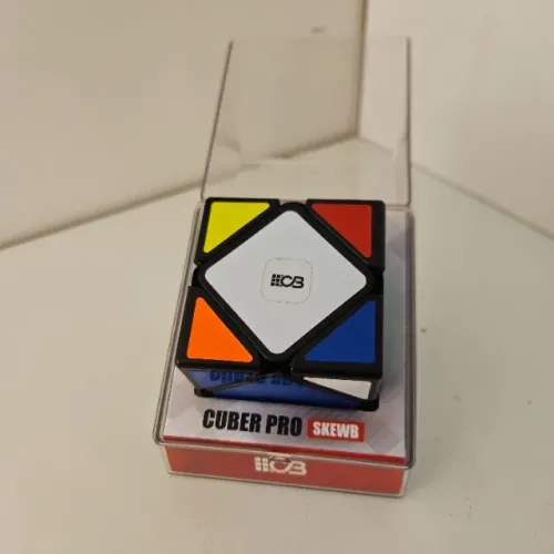 Cubo Mágico Skewb Cuber Pro