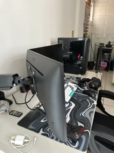 Monitor 22 polegadas