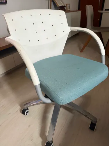 Cadeira de escritório 