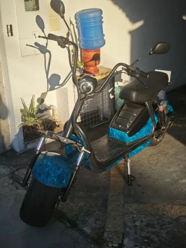 Scooter elétrica CHB Sport 2022