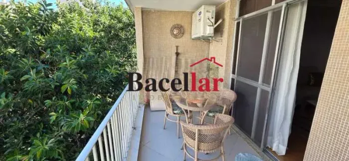 Apartamento : Padrão / Residencial / Tijuca