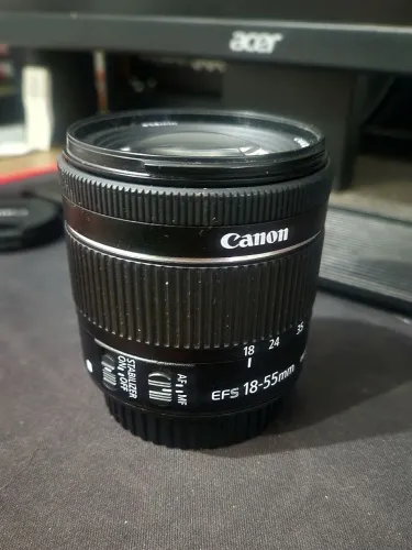 Lente Canon Canon 18-55mm f/3.5-5.6 EF-S IS STM