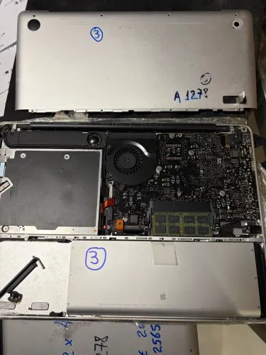 MacBook Pro A1278 para retirar peças, sem garantia, no está que se encontra.