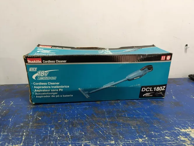 Aspirador po 18v sem bateria Dcl180Z Makita
