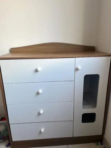 Cômoda infantil