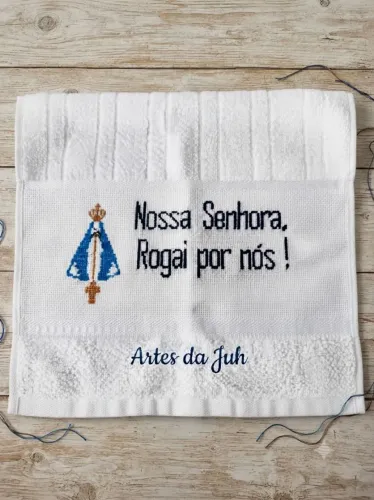 Toalha bordada religiosa nossa senhora