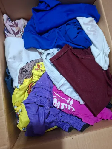 Doação  de roupas masculinas 