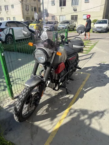 RE HIMALAYAN SCRAM 411 NA GARANTIA DE FABRICA