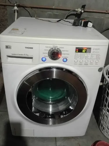 Vendo lava seca LG 8kg