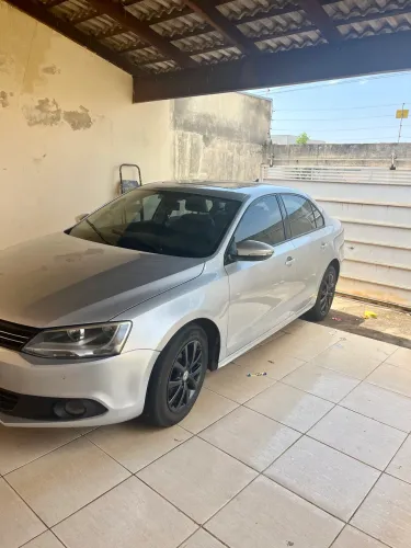 Volkswagen Jetta Comfortline 2.0 T.flex 8V 4P Tipt. 2013