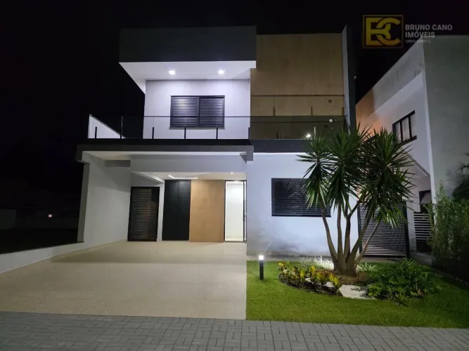 Sobrado com 4 Quartos em Condominio à venda - Residencial Três Marias - Peruíbe/SP