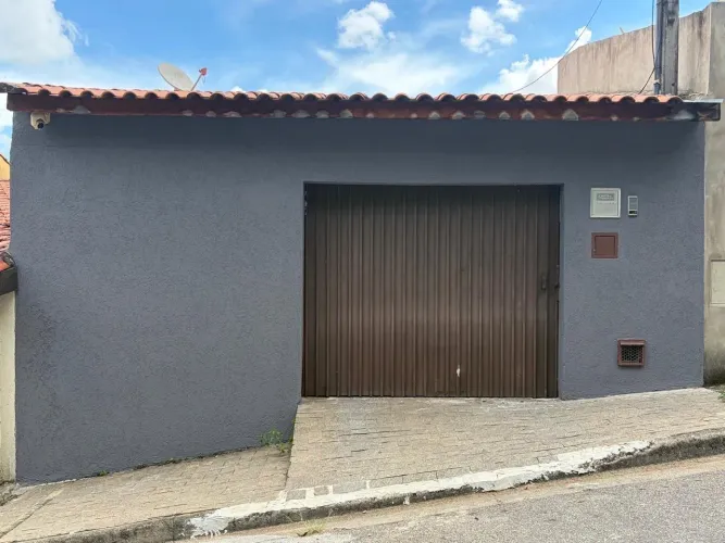 Casa 3 Súites à venda em Sorocaba-SP, Jardim Prestes de Barros
